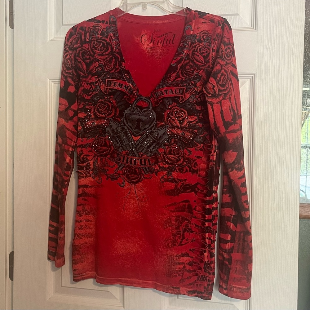 AFFLICTION Sinful Women's Red Long SLEEVE large open side slits like new